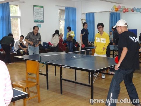 乒乓球赛.JPG